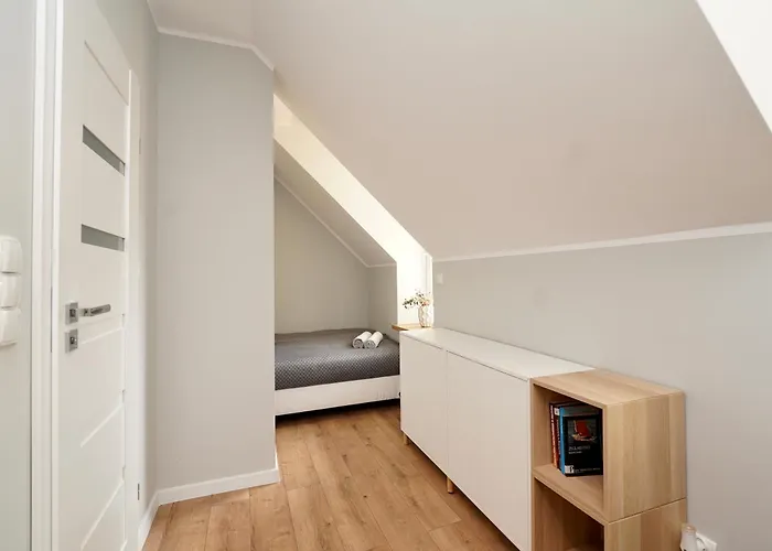 Mdrent Oliwski Dworek Apartamento